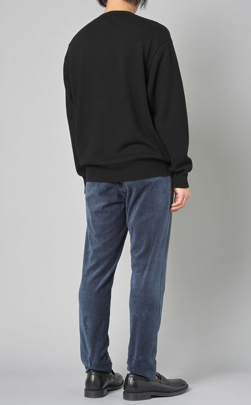 カシミヤプルオーバーニット