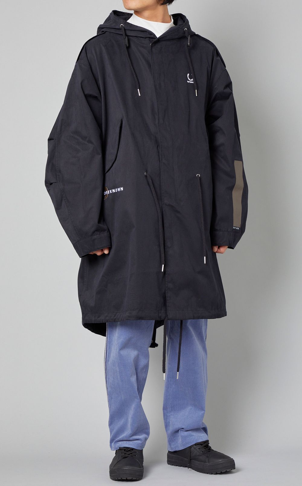 フレッドペリー FRED PERRY バックプリントパッチパーカー コート フレッドペリー FRED PERRY バックプリントパッチパーカー