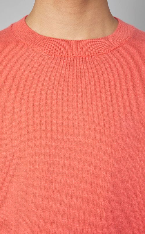 カシミヤプルオーバーニット