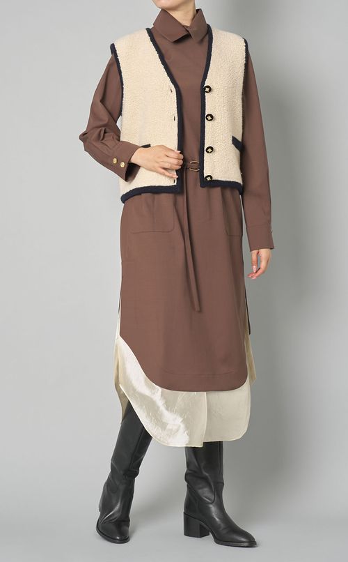 Vネックトリミング二ットベスト