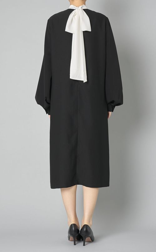 リボンタイ付ギャザーワンピース