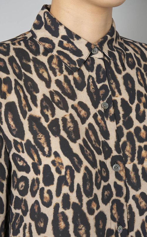 レオパードプリントシャツ
