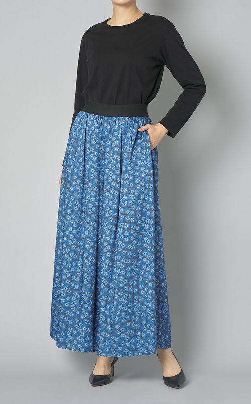 フラワープリントフレアパンツ