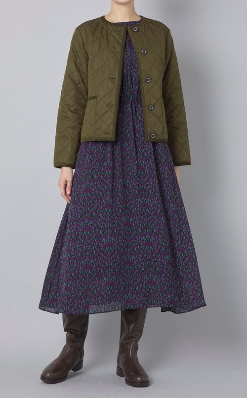 キルティングノーカラーブルゾン