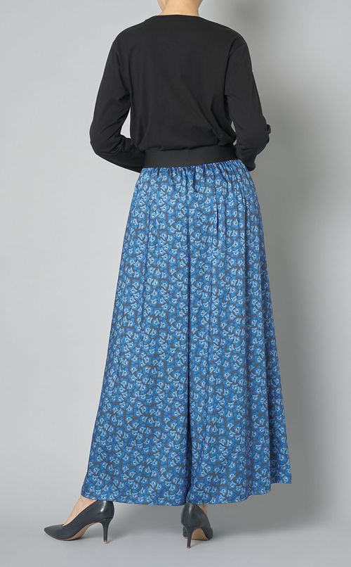 フラワープリントフレアパンツ