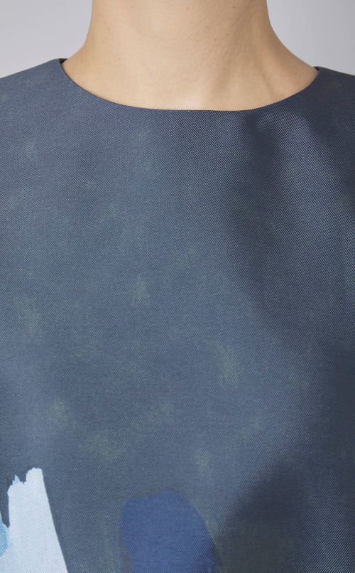 フラワープリントミニドレス