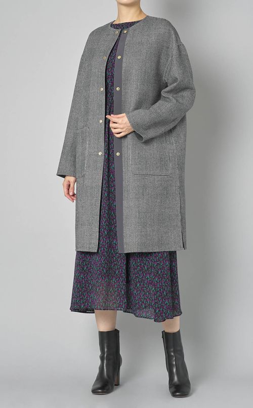 リバーシブルノーカラーコート