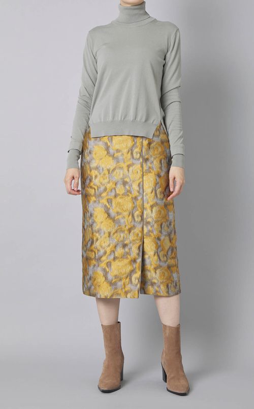 タートルネックニットプルオーバー