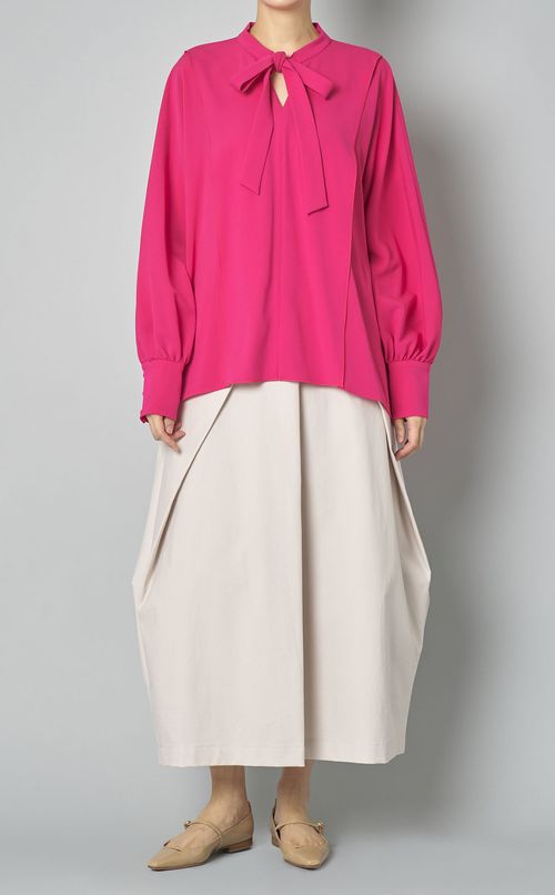 バックサテンジョーゼットブラウス