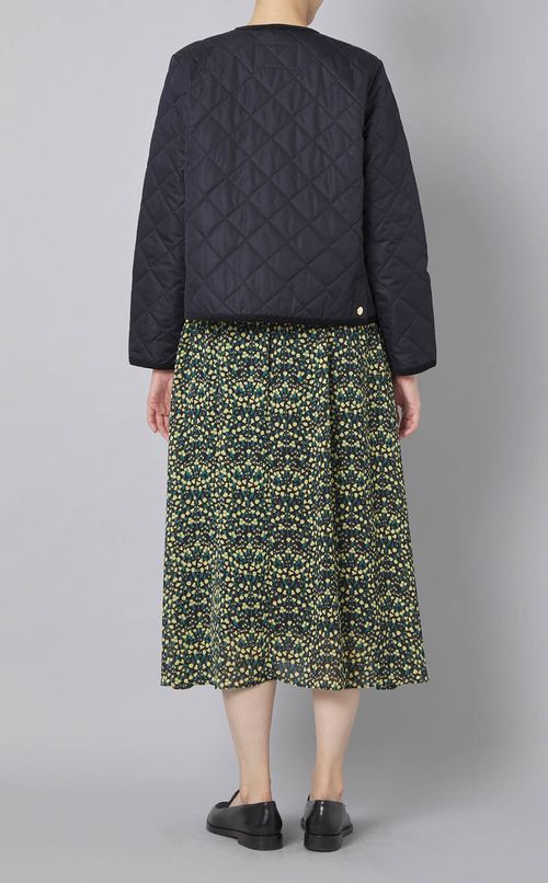 キルティングノーカラーブルゾン