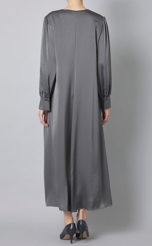 キーネックロングワンピース