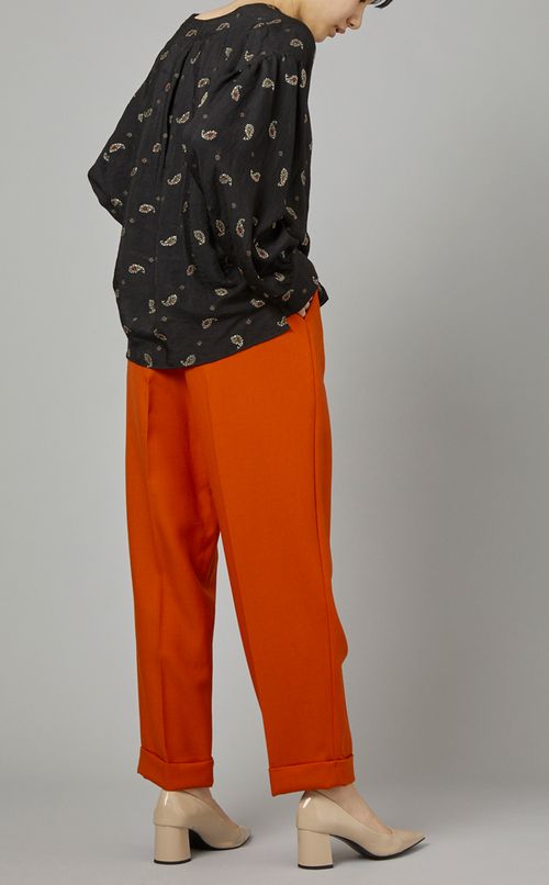 ドルマンギャザーブラウス