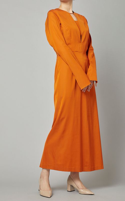 スリットワンピース