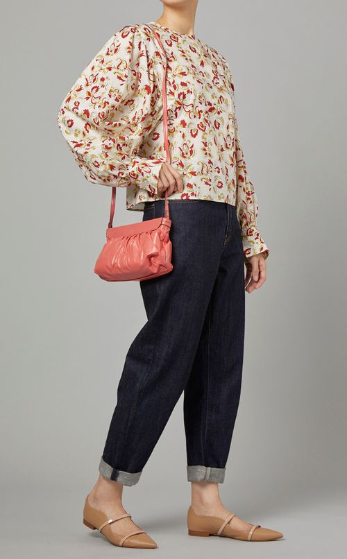 ショルダータックブラウス