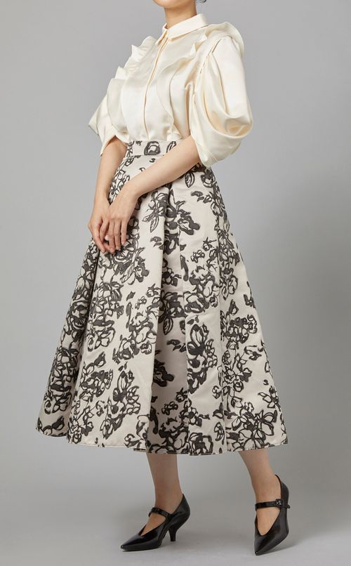 フラワーフレアスカート