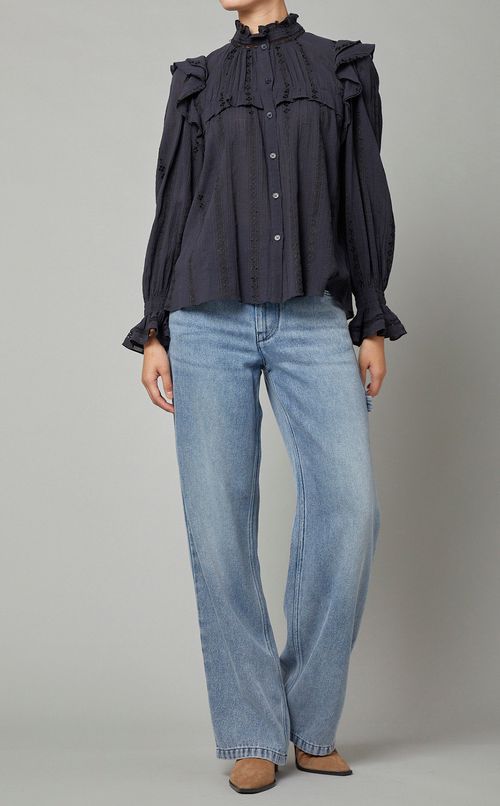 スタンドカラー長袖フリルブラウス