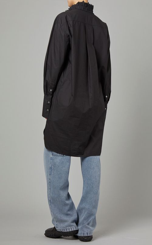 エンブロイダリーハイネックチュニック