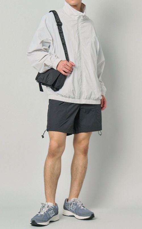 フラップショルダーバッグ