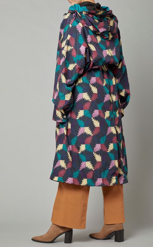 マルチカラーナイロンフーディロングコート