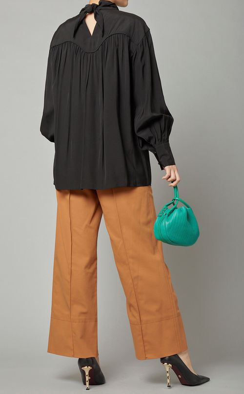 ウエスタンスカーフカラーブラウス