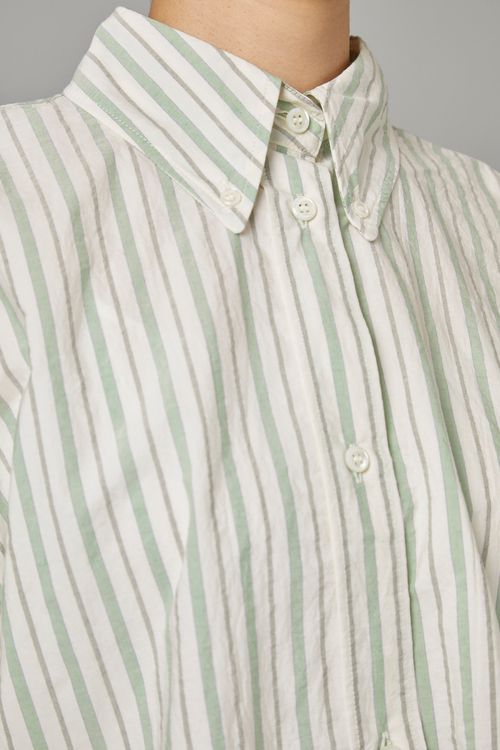 コットンストライプクロップドシャツ