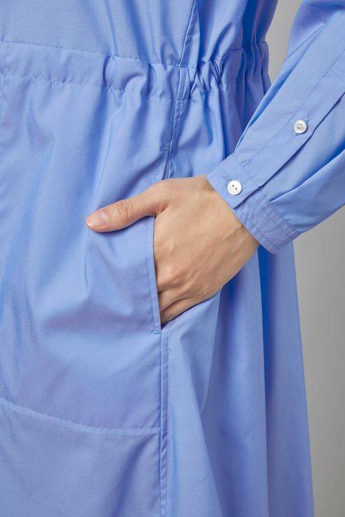 バックタックシャツワンピース