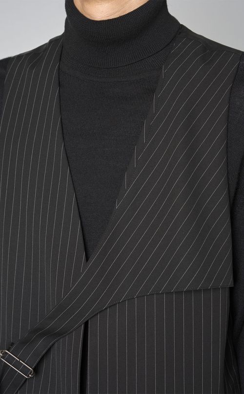 ベルテッドベスト