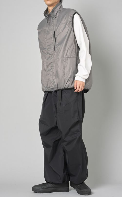 ライトウェイトナイロンベスト