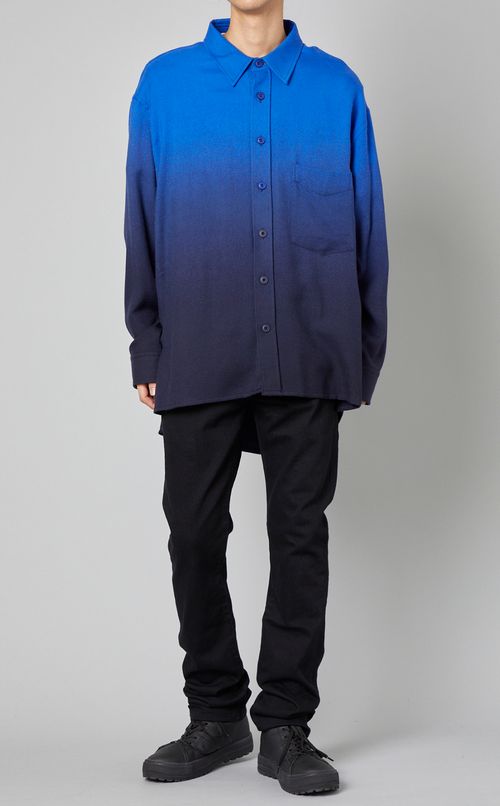 スリムフィットデニムパンツ