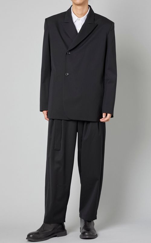 ピークドラペルセミダブルジャケット