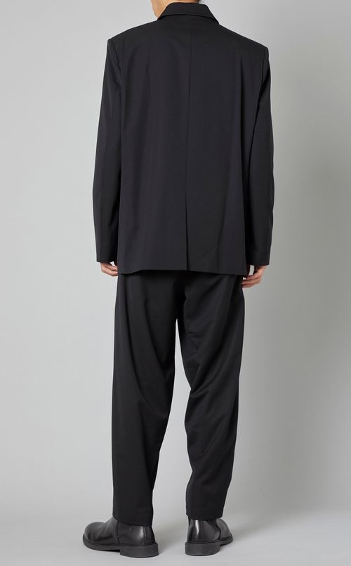 ピークドラペルセミダブルジャケット