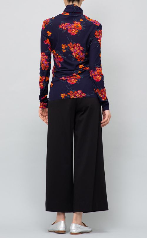 フラワープリントハイネックプルオーバー