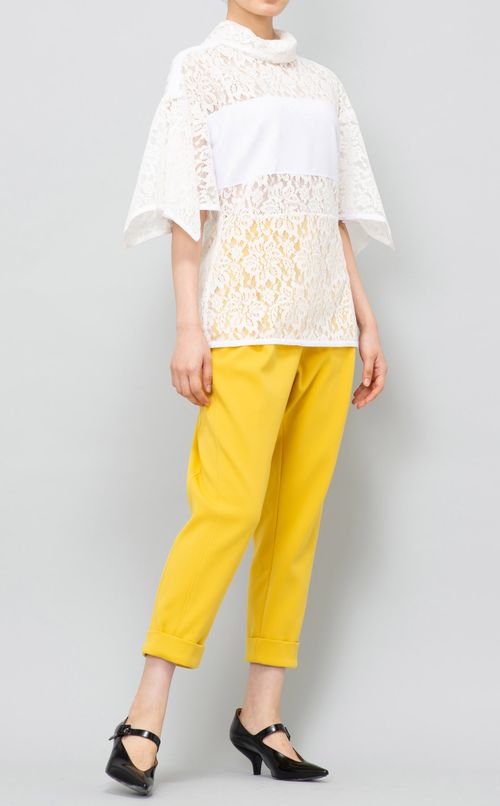 ハイネックレースプルオーバー