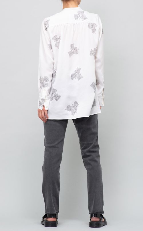 トランプモチーフプリントブラウス