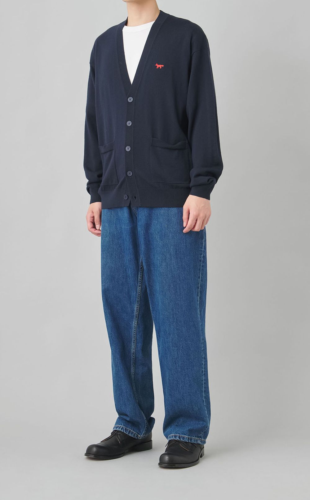 ストレートデニムパンツ