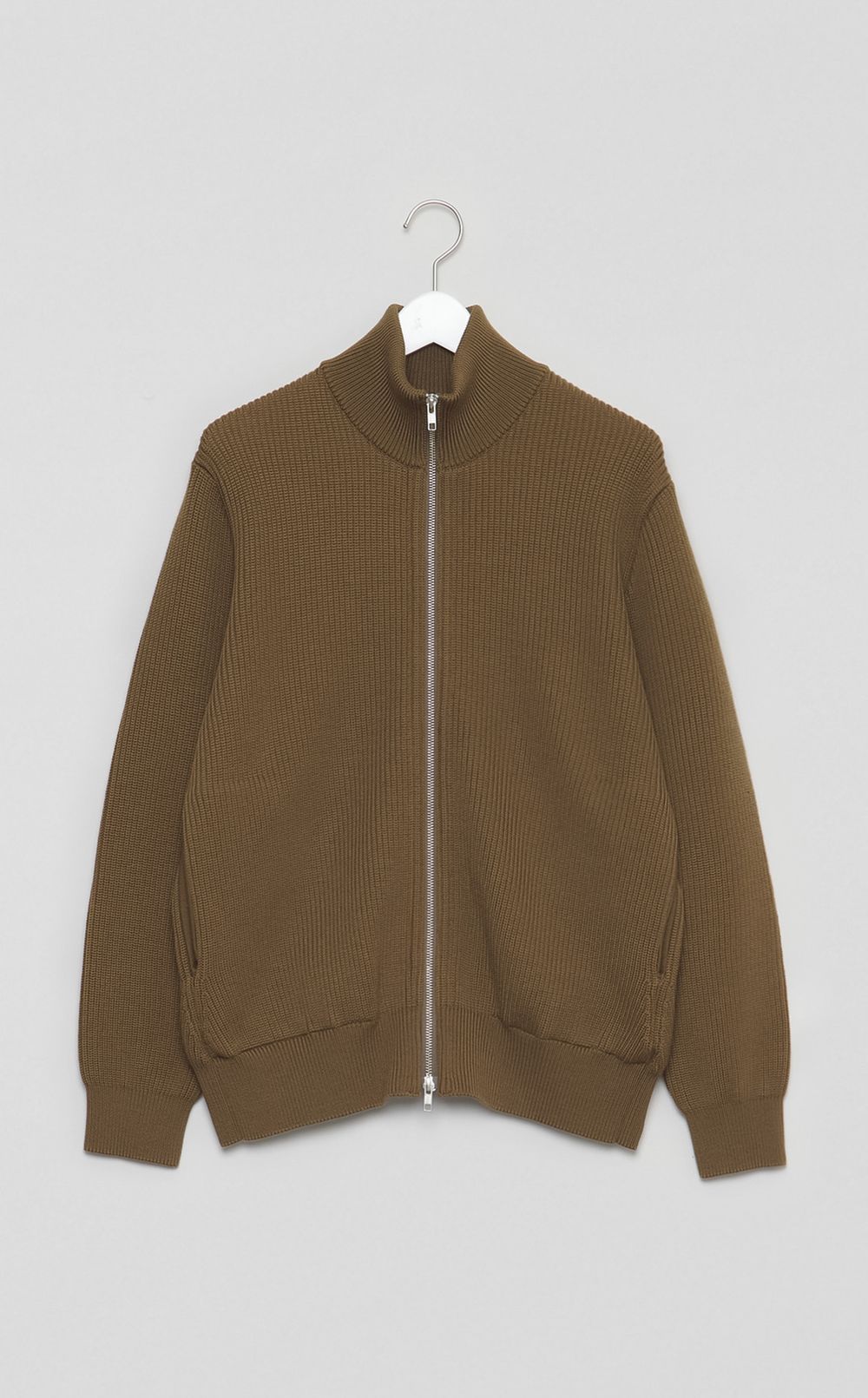 リブニットジップブルゾン