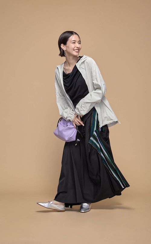 レースデザインロングスカート