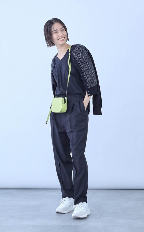 ハイウェストテーパードパンツ