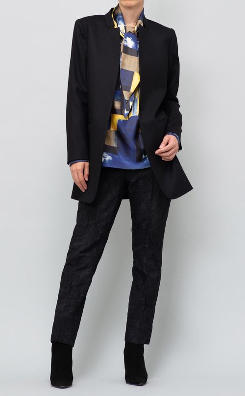 テーラードロングジャケット