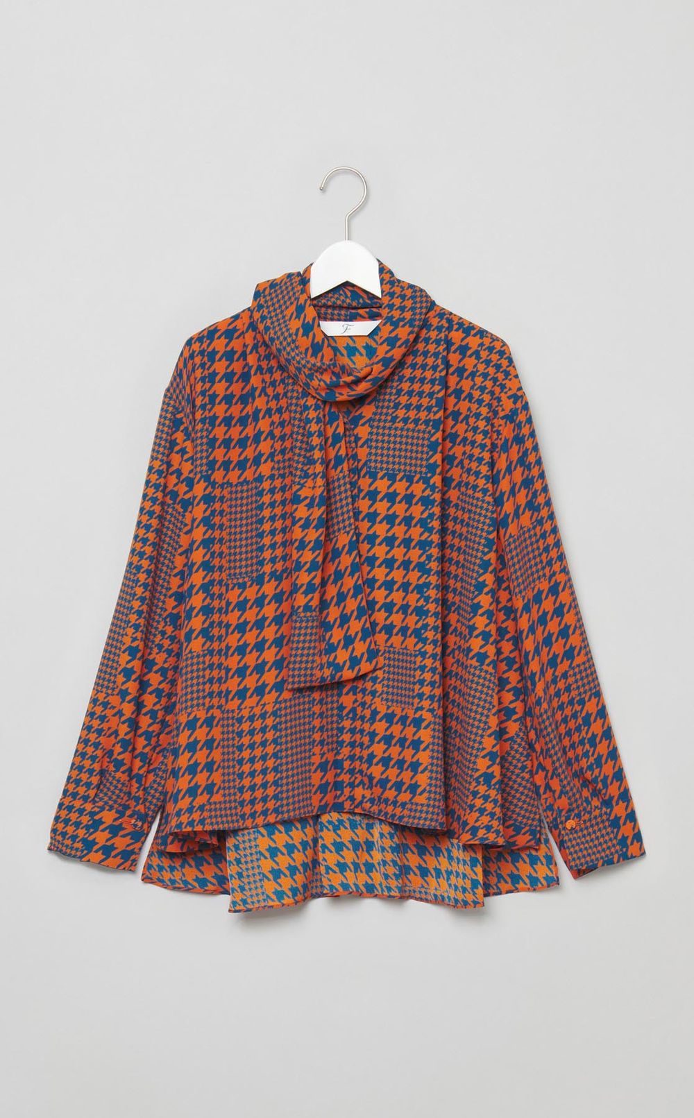 千鳥柄プリントデザインブラウス