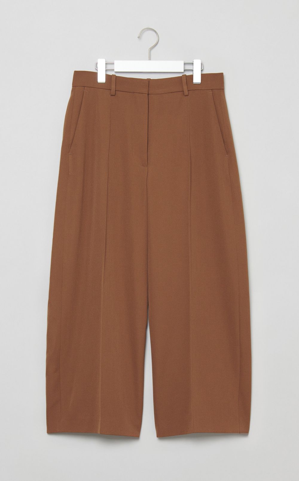 センタープレスストレートパンツ