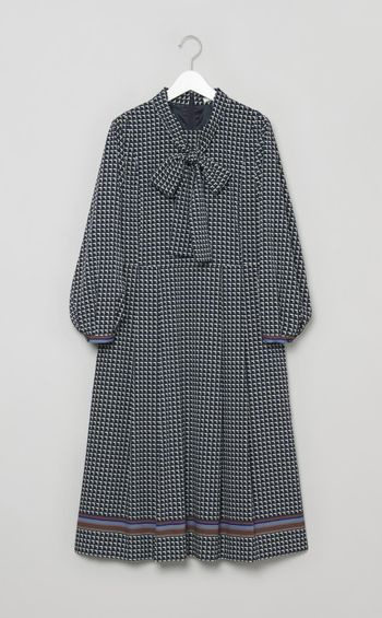 ホースプリントボウタイワンピース