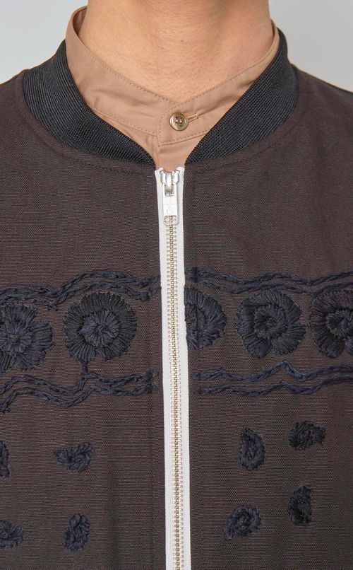 エンブロイダリーフライトベスト