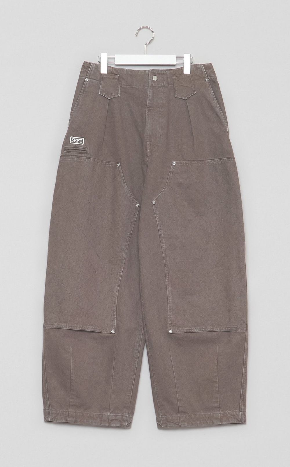 ダブルニーパンツ