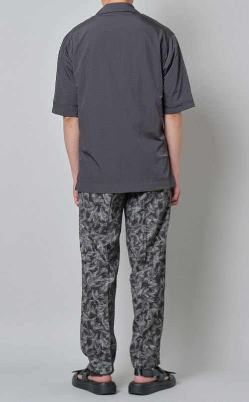 ナイロンスナップショートスリーブシャツ