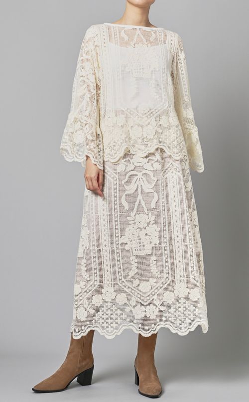 モチーフレースブラウス