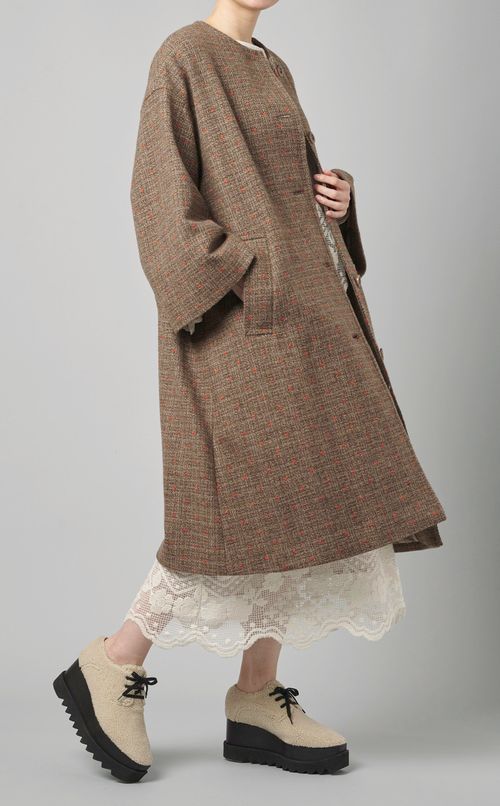 モチーフレーススカート