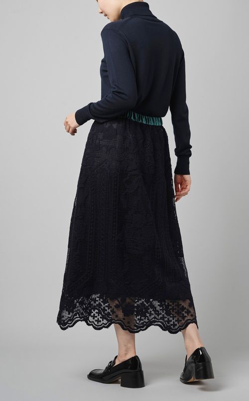 モチーフレーススカート