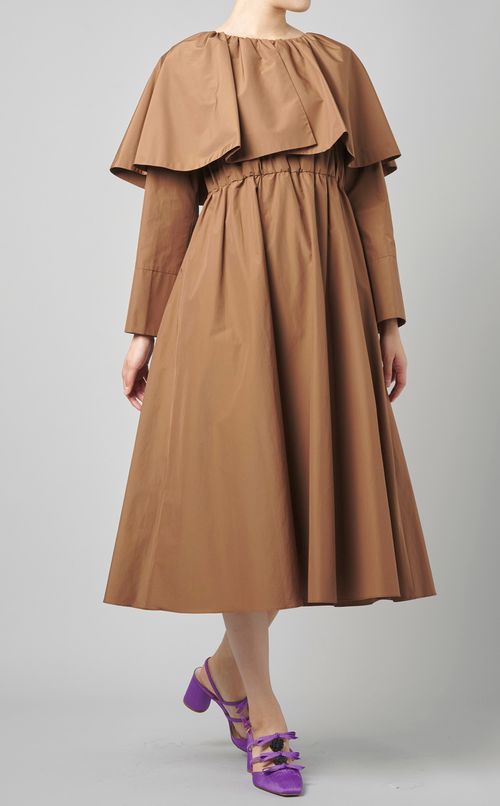 ケープ風フレアワンピース