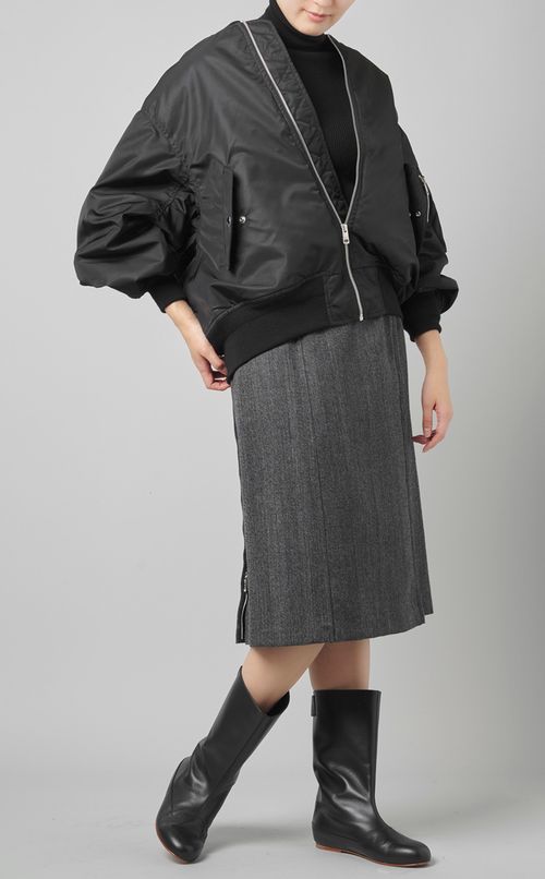 ジップアップタイトスカート